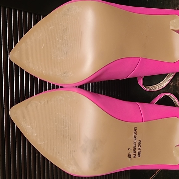 Barbie Pink Heels - Picture 10 of 10